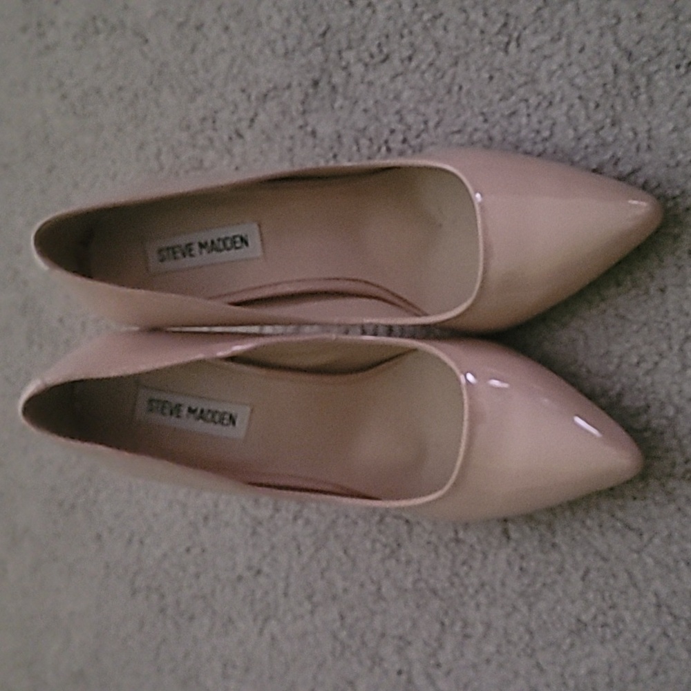 Steven Madden Pumps